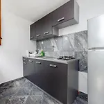 Casa vacanze Secluded House With A Parking Space Cove Mikavica, - 22367