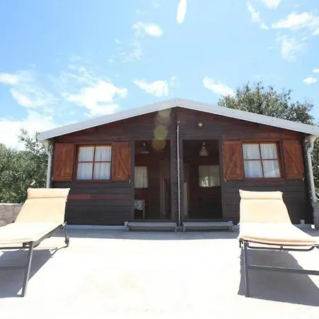 Secluded House With A Parking Space Cove Mikavica, - 22367 Hébergement de vacances *